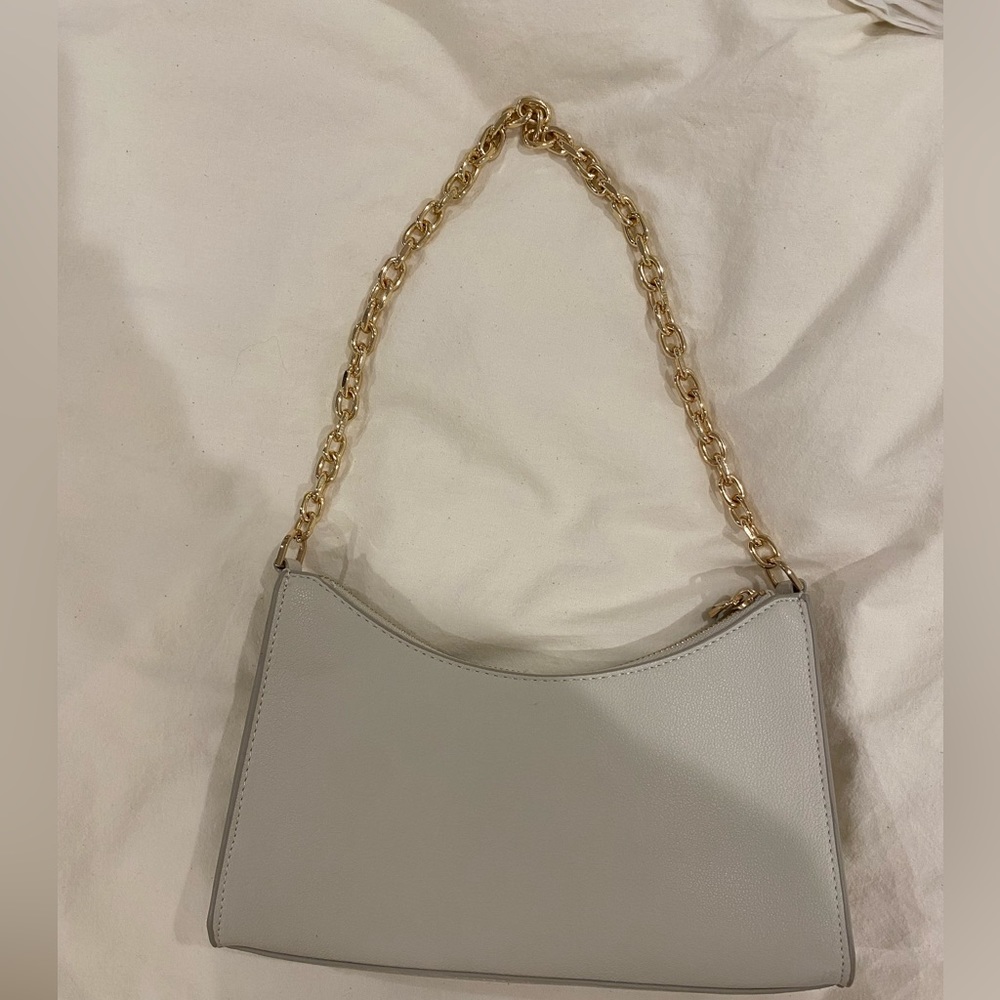 Mango short handle bag with gold chain